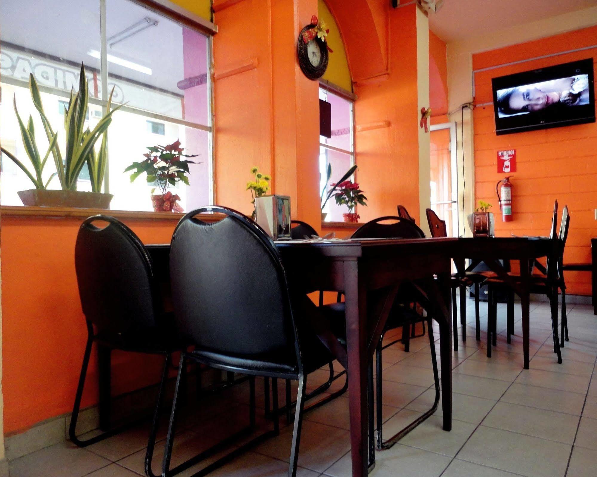 Hotel Santo Tomas Ensenada Exterior photo